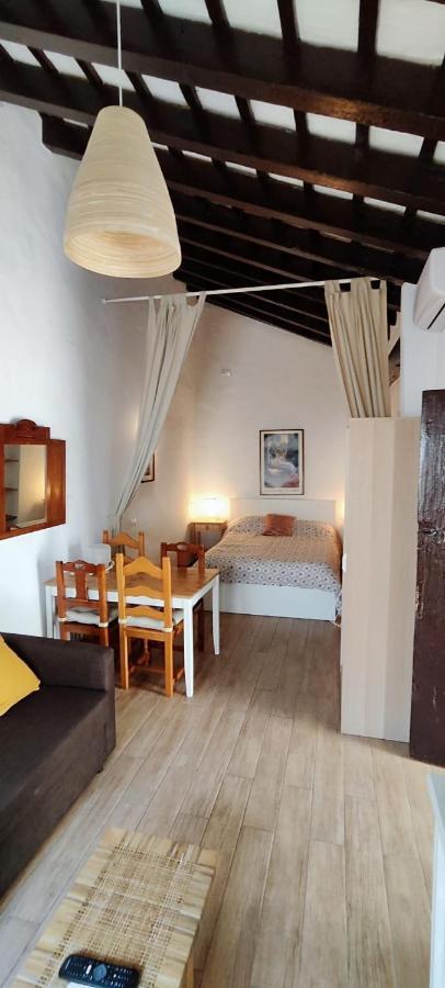 Y Estudio Tranquilo Centro De Conil Apartamento